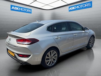 Used Hyundai i30 2018 for sale - 79182741: Photo