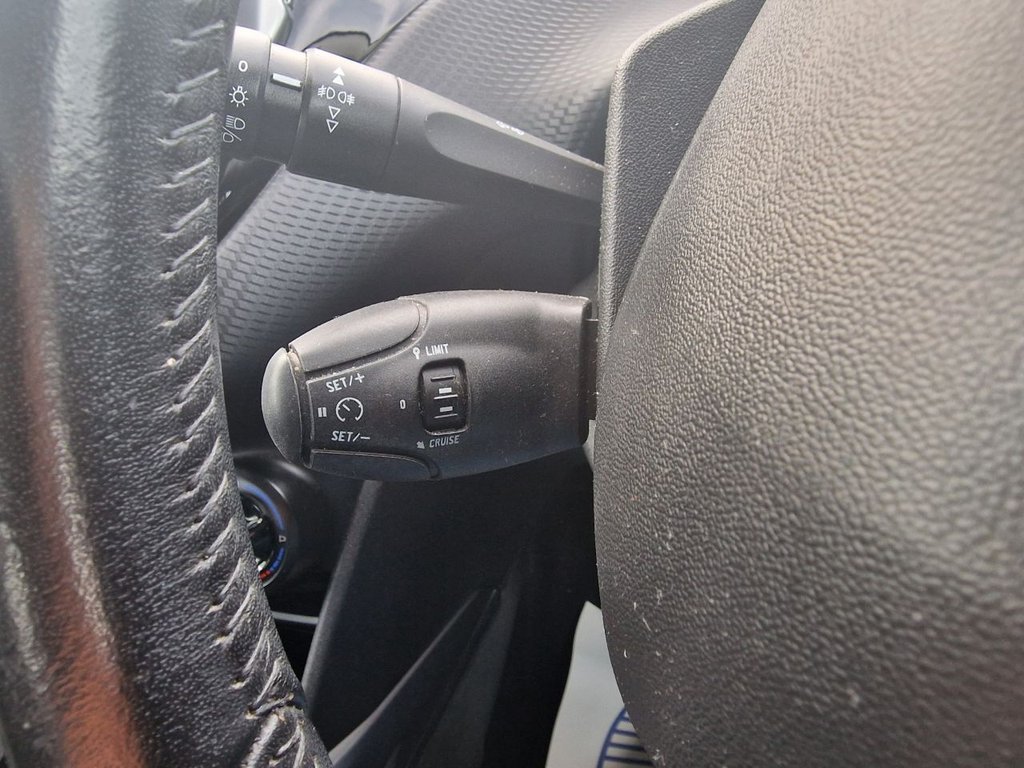 Used Peugeot 2008 2017 for sale - 76632197: Photo 23