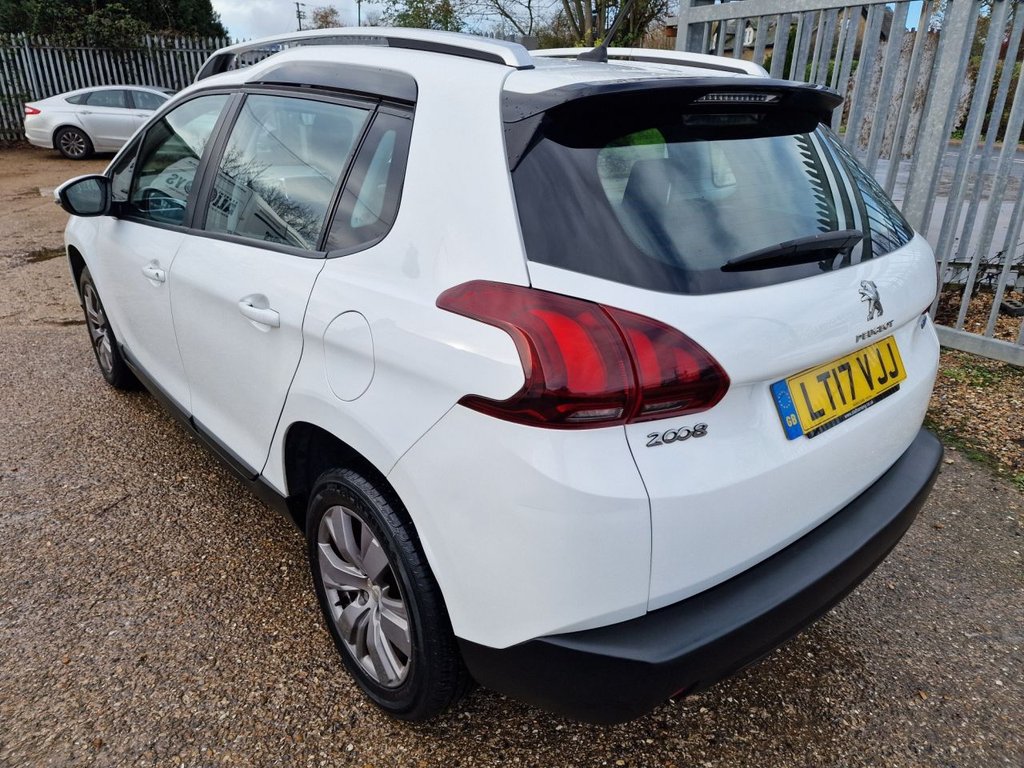 Used Peugeot 2008 2017 for sale - 76632197: Photo 8