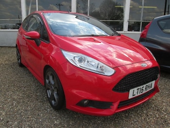 Used Ford Fiesta 2015 for sale - 78524689: Photo