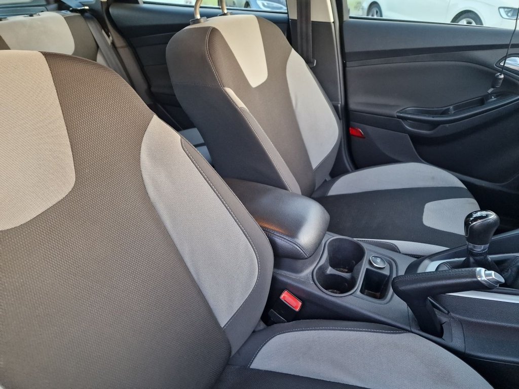 Used Ford Focus 2013 for sale - 77673603: Photo 8