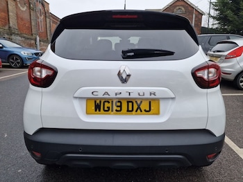 Used Renault Captur 2019 for sale - 77328393: Photo