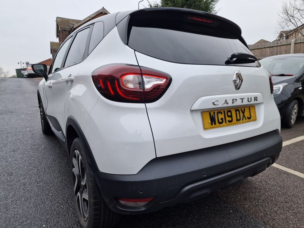 Used Renault Captur 2019 for sale - 77328393: Photo 3
