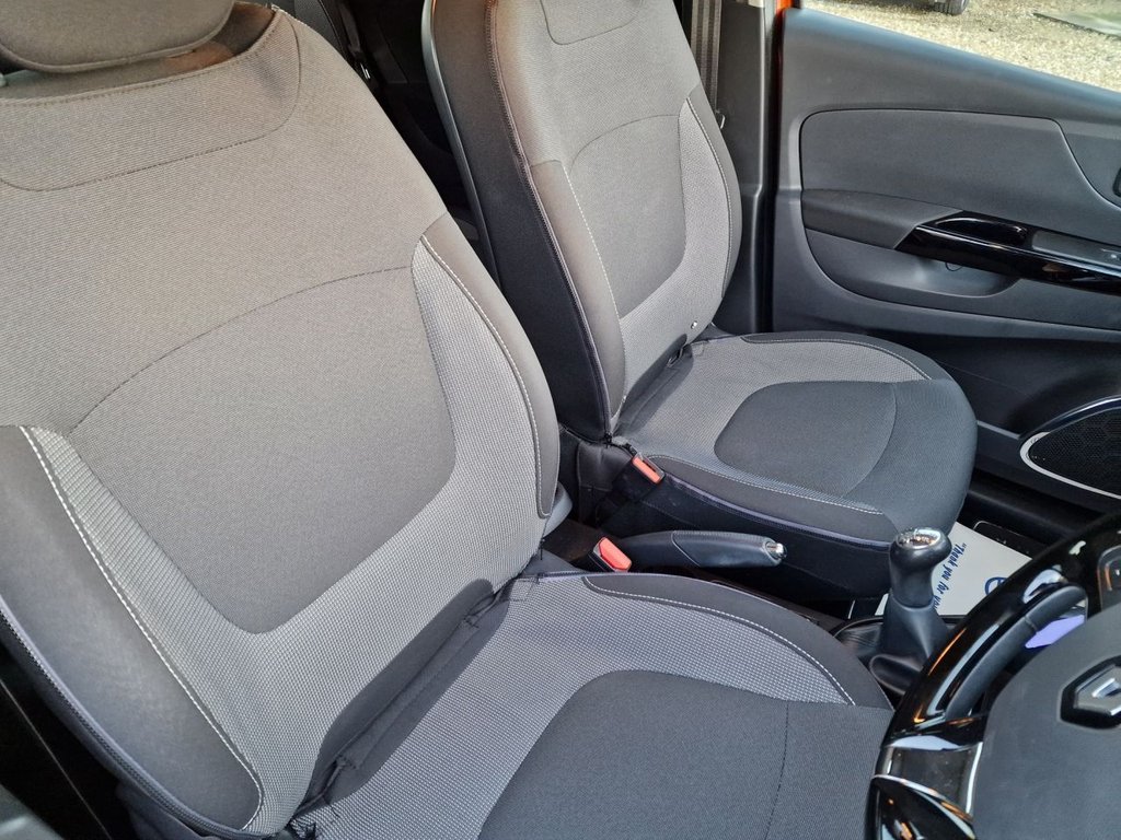 Used Renault Captur 2016 for sale - 76604999: Photo 17