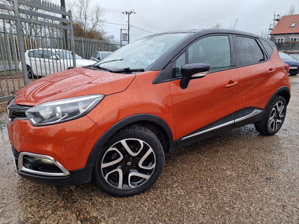 Used Renault Captur 2016 for sale - 76604999: Photo 2