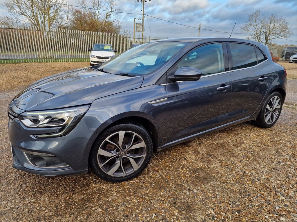 Used Renault Megane 2017 for sale - 77096460: Photo 5
