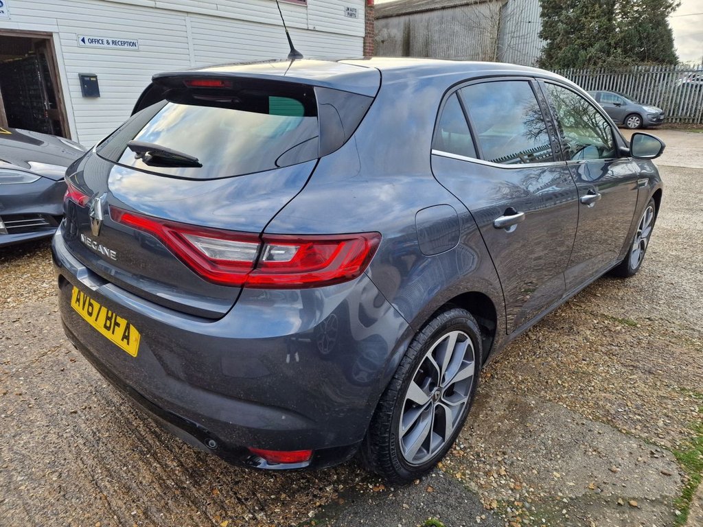 Used Renault Megane 2017 for sale - 77096460: Photo 7