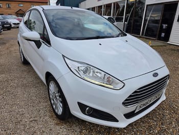 Used Ford Fiesta 2015 for sale - 79876036: Photo