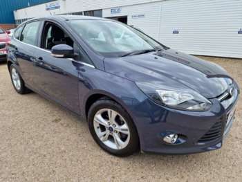 2013 (13) - 1.0T EcoBoost Zetec Hatchback 5dr Petrol Manual Euro 5 (s/s) (100 ps)