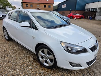 Used Vauxhall Astra 2011 for sale - 79642959: Photo