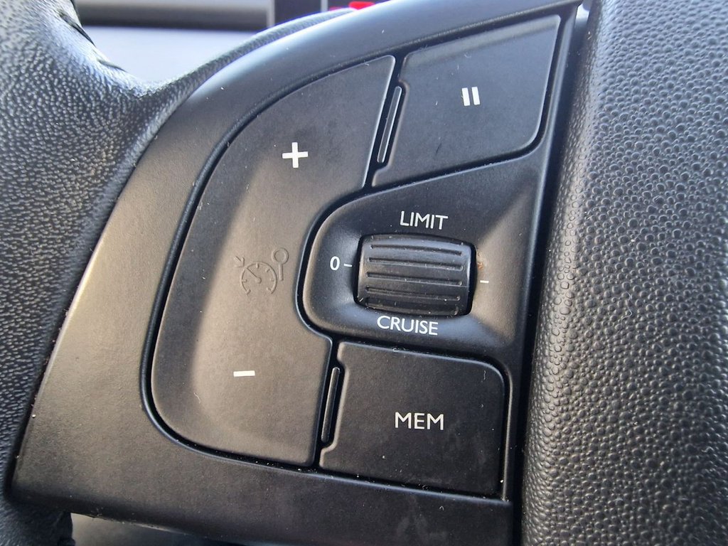 Used Citroen C4 Cactus 2016 for sale - 76867931: Photo 22