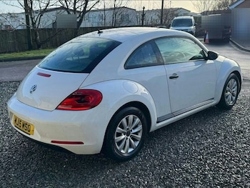 Used Volkswagen Beetle 2015 for sale - 77525865: Photo