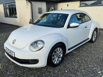 Used Volkswagen Beetle 2015 for sale - 77525865: Photo