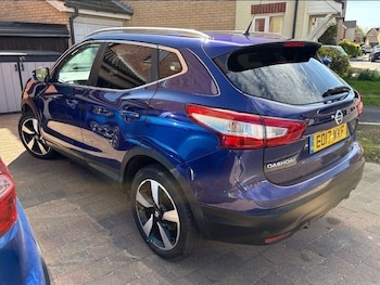 Used Nissan Qashqai 2017 for sale - 79059621: Photo