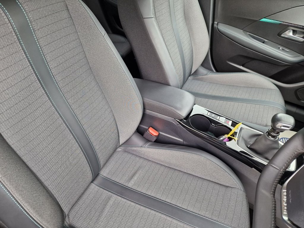 Used Peugeot 208 2023 for sale - 76025213: Photo 20