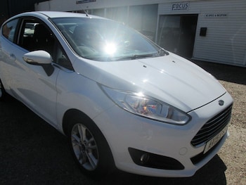 Used Ford Fiesta 2015 for sale - 79517979: Photo