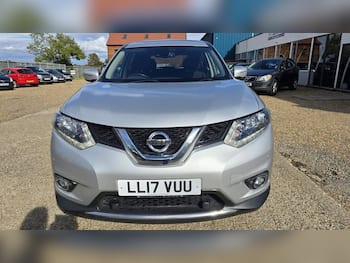 Used Nissan X-Trail 2017 for sale - 79667152: Photo