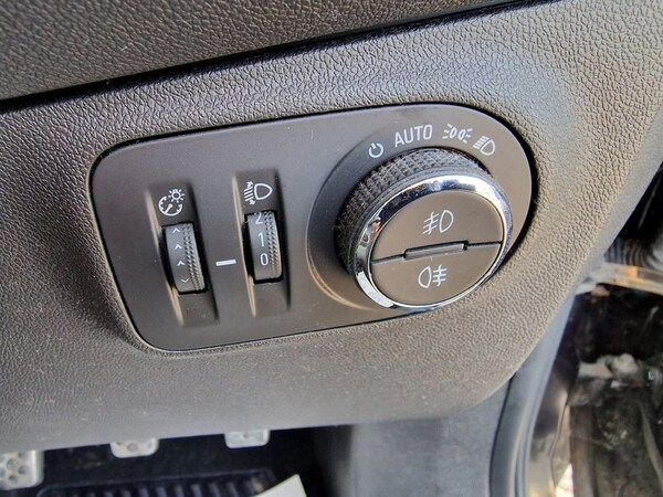 Used Vauxhall Corsa 2015 for sale - 76010117: Photo 20