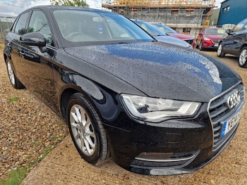 Used Audi A3 2014 for sale - 75752563: Photo