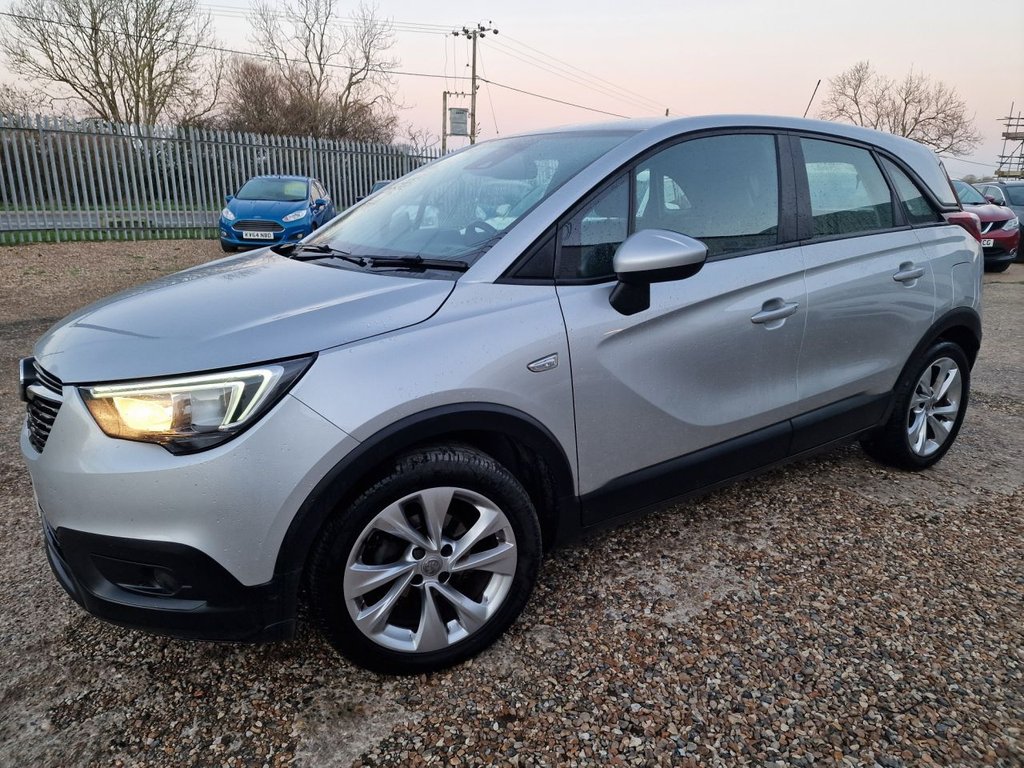 Used Vauxhall Crossland X 2018 for sale - 76901076: Photo 2