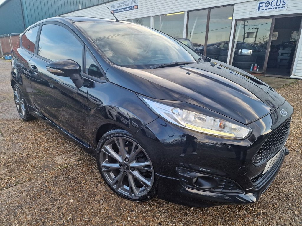 Used Ford Fiesta 2017 for sale - 77313504: Photo 1