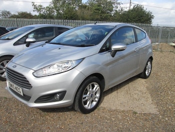 Used Ford Fiesta 2015 for sale - 79334391: Photo