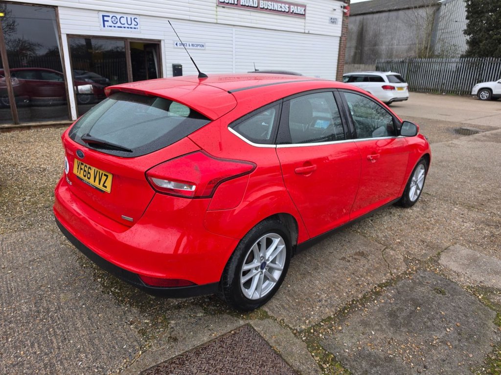 Used Ford Focus 2016 for sale - 77911044: Photo 3