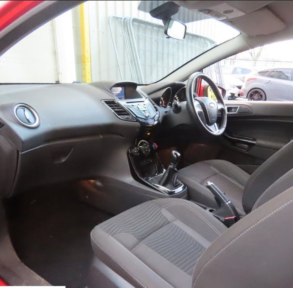 Used Ford Fiesta 2016 for sale - 77171966: Photo 2