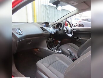 Used Ford Fiesta 2016 for sale - 77171966: Photo