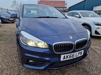 Used BMW 2 Series 2016 for sale - 77256089: Photo