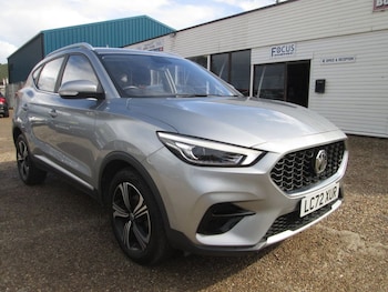 2022 (72) - 1.5 VTi-TECH Excite SUV 5dr Petrol Manual Euro 6 (s/s) (106 ps)