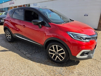 Used Renault Captur 2019 for sale - 79482333: Photo