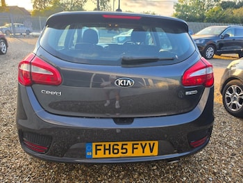 Used Kia Ceed 2015 for sale - 79203575: Photo
