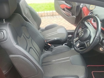 Used Vauxhall Adam 2016 for sale - 75515652: Photo