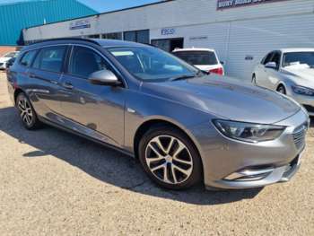 2019 (68) - 1.6 Turbo D ecoTEC BlueInjection Design Nav Sports Tourer 5dr Diesel Manual