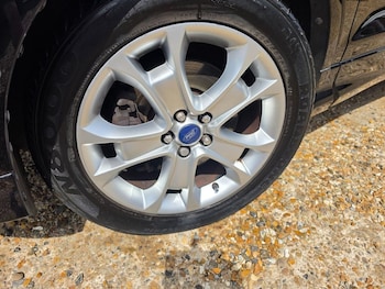 Used Ford Kuga 2016 for sale - 78943604: Photo