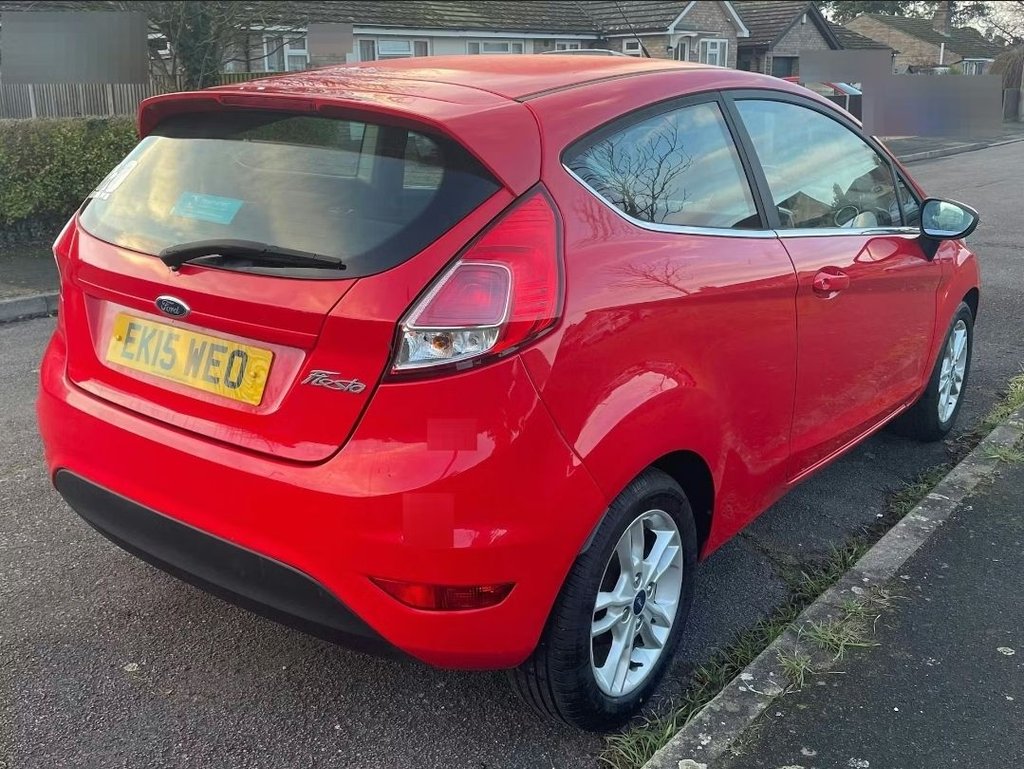 Used Ford Fiesta 2015 for sale - 77560552: Photo 2