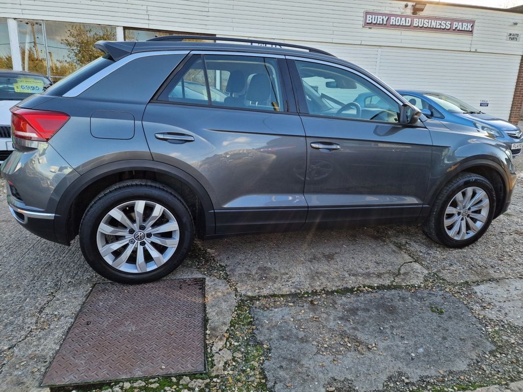 Used Volkswagen T-Roc 2019 for sale - 76430265: Photo 11