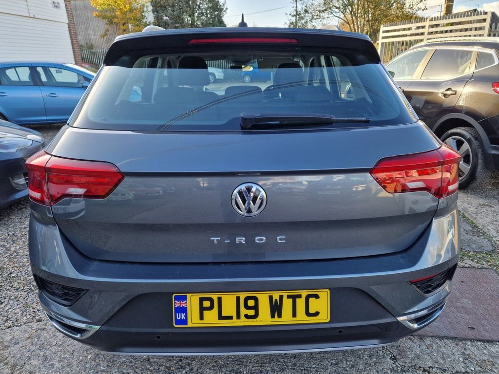 Used Volkswagen T-Roc 2019 for sale - 76430265: Photo 8