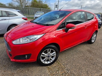 Used Ford Fiesta 2015 for sale - 78227595: Photo
