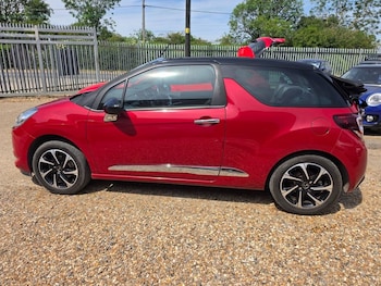 Used DS Automobiles DS 3 Cabrio 2017 for sale - 78743012: Photo