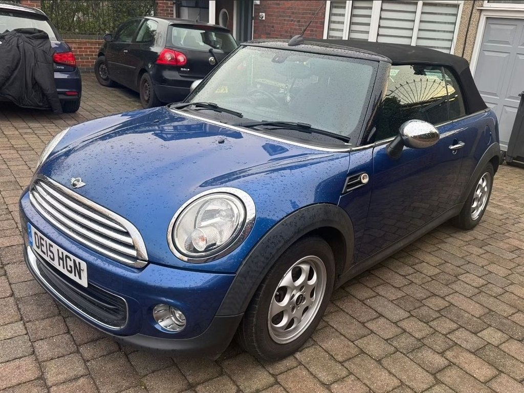 Used MINI Convertible 2015 for sale - 78096911: Photo 2