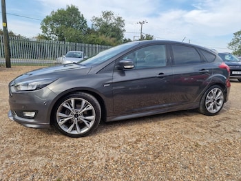 Used Ford Focus 2017 for sale - 75502564: Photo