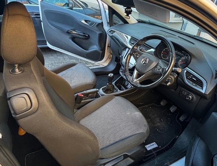 Used Vauxhall Corsa 2017 for sale - 77188847: Photo 3