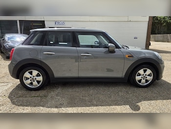 Used MINI Hatch 2017 for sale - 75460446: Photo