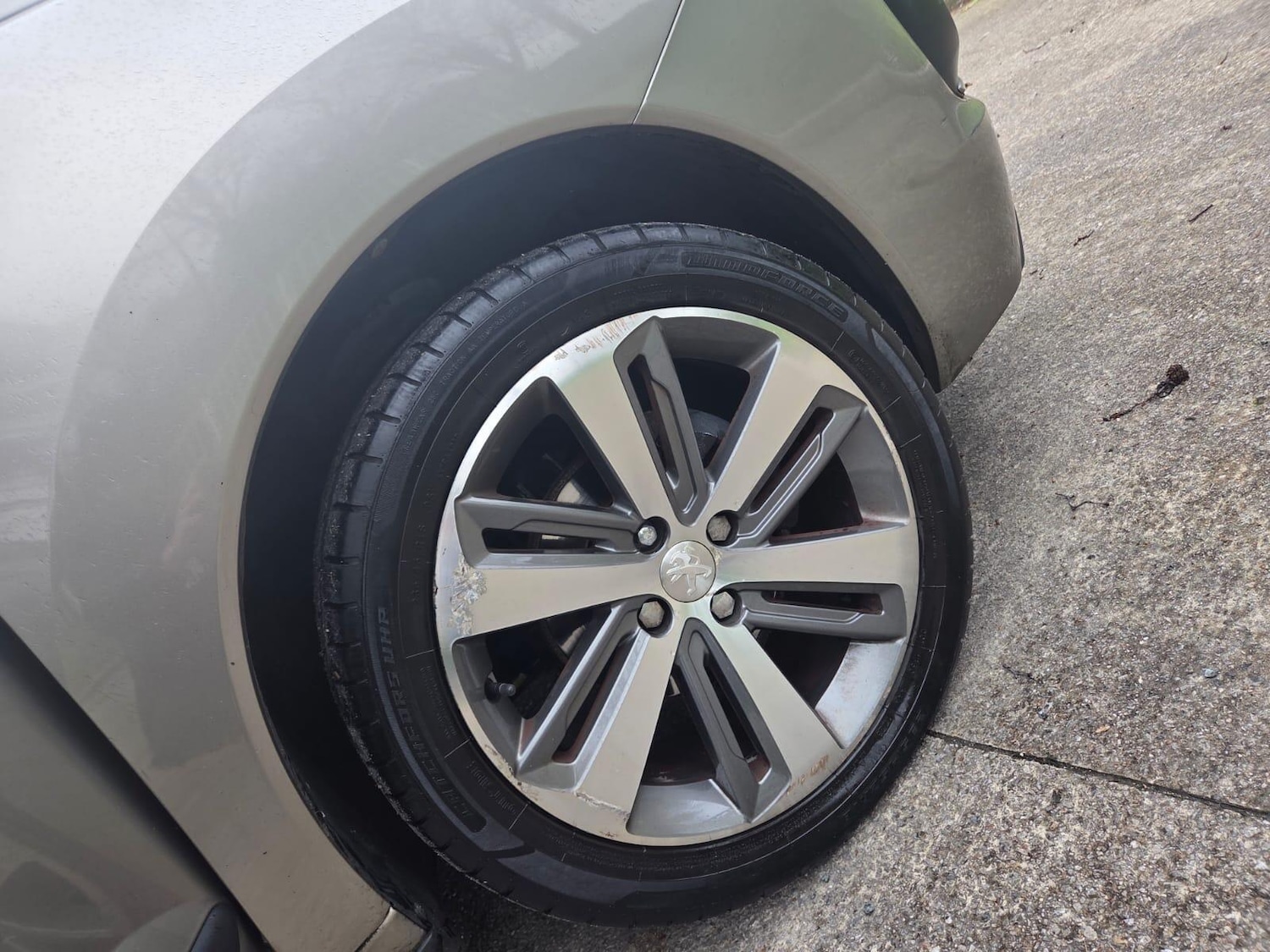 Used Peugeot 3008 2017 for sale - 77537762: Photo 28