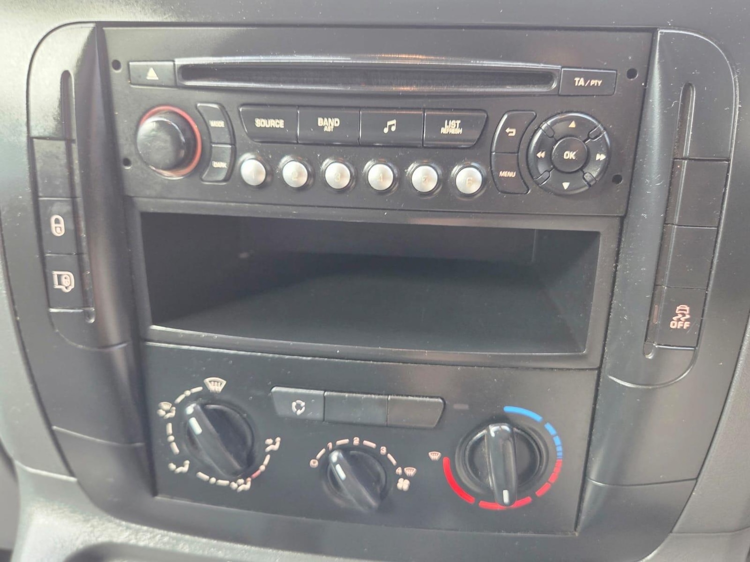 Used Citroen Dispatch 2016 for sale - 76572364: Photo 11