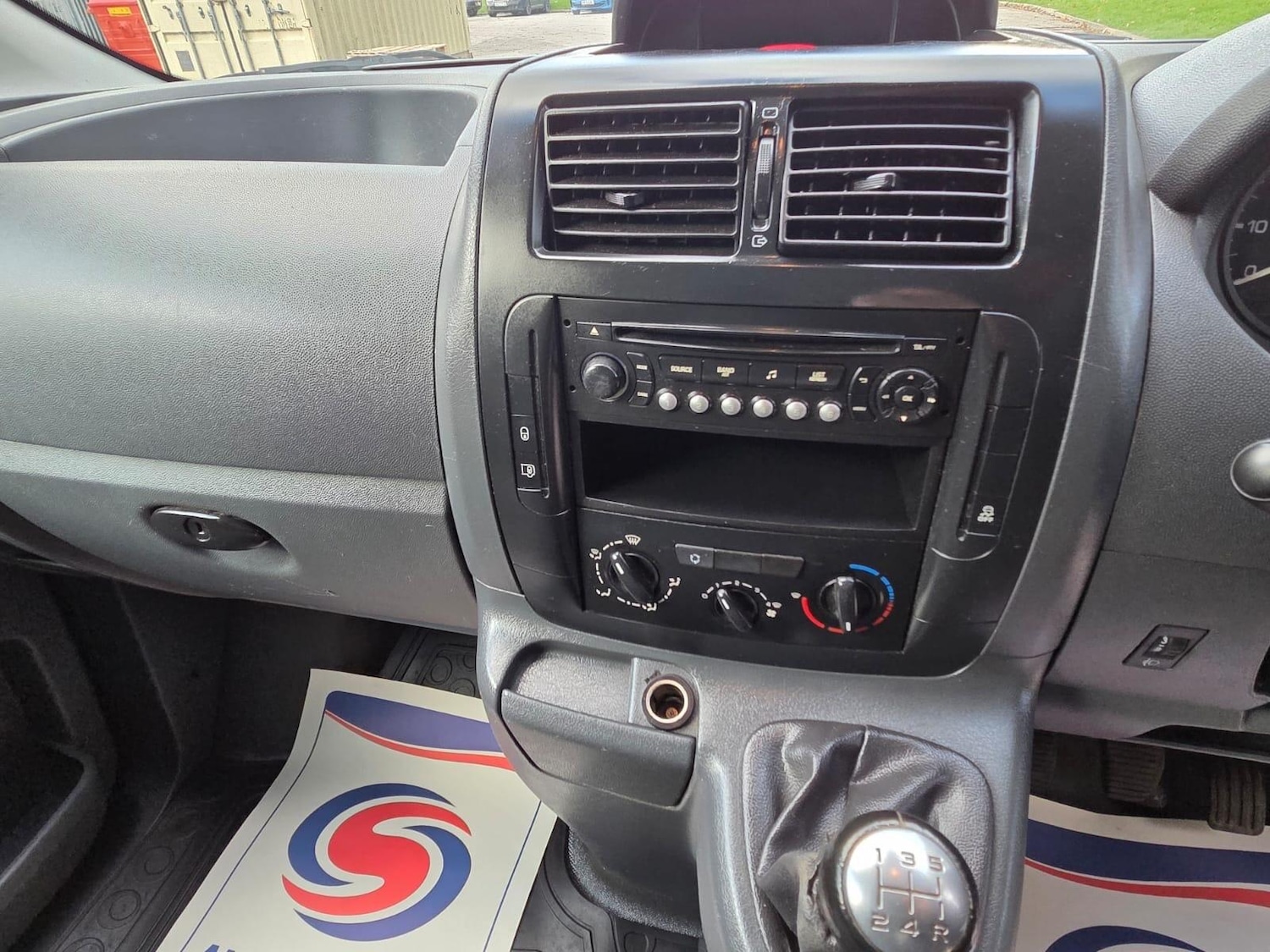 Used Citroen Dispatch 2016 for sale - 76572364: Photo 12