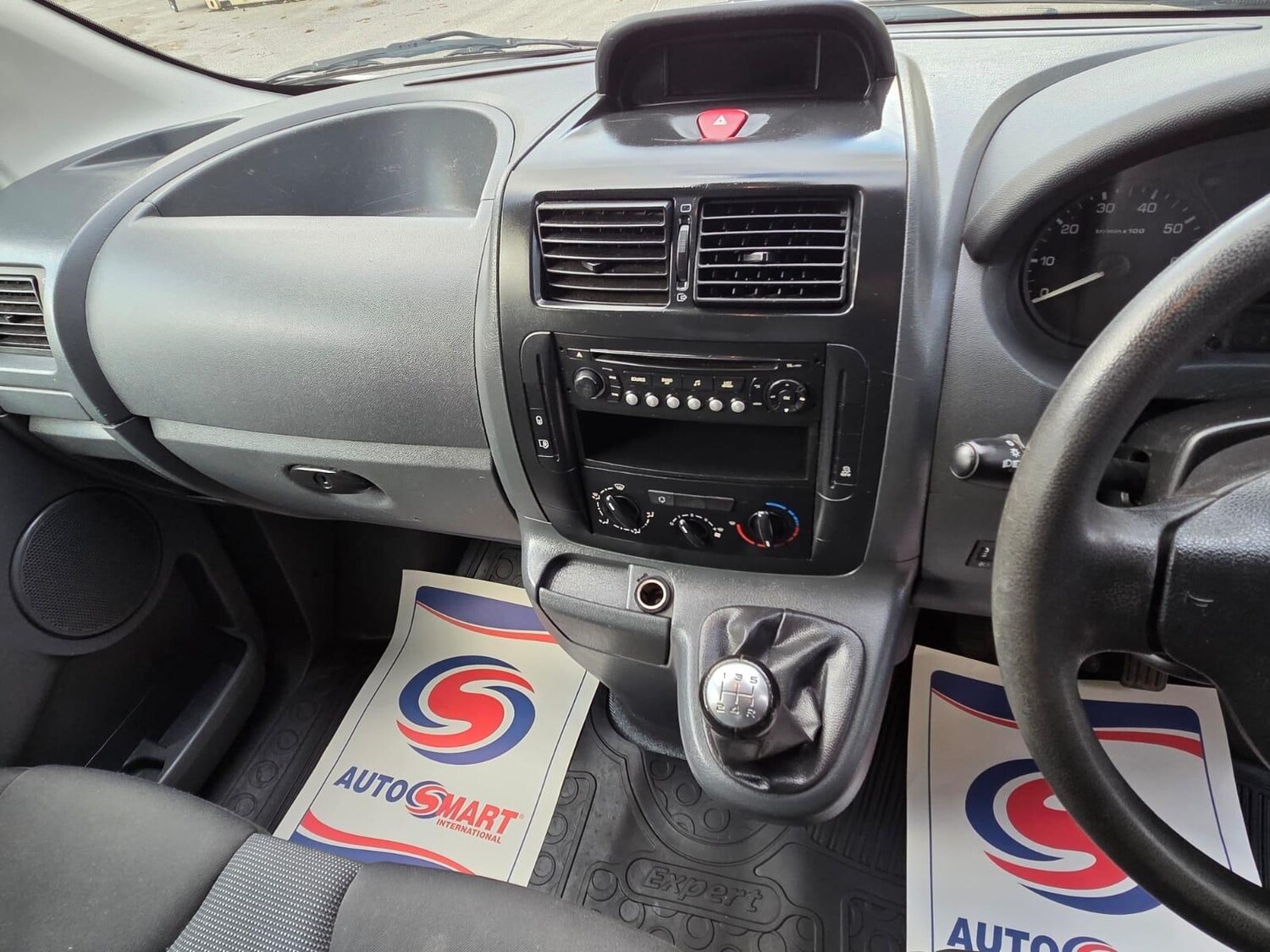 Used Citroen Dispatch 2016 for sale - 76572364: Photo 34