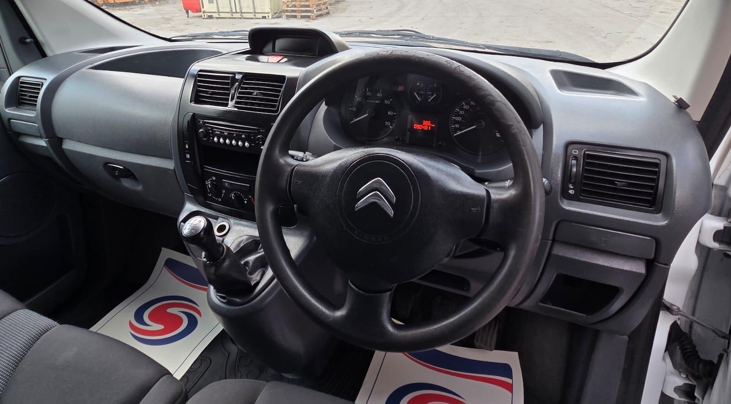 Used Citroen Dispatch 2016 for sale - 76572364: Photo 51